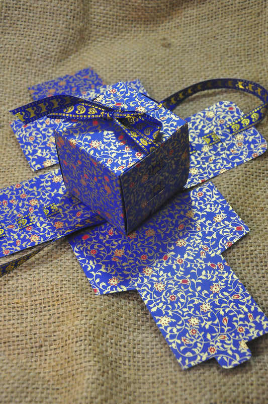 Ribbon Box
